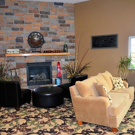 Cobblestone Inn & Suites - Lake View Kültér fotó